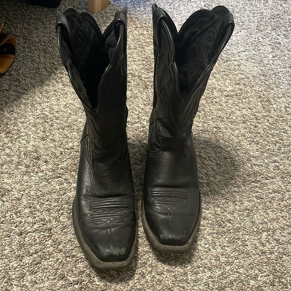 Ariat style 10007596 women’s black boots